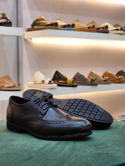 صورة جزمه رسمي كلاسك مريح وانيق